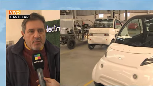 Construye autos eléctricos nacionales, se cansó de las trabas y ahora se va a Brasil