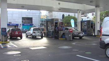 Aumento de la nafta: cuánto pasará a costar el litro de súper desde este domingo