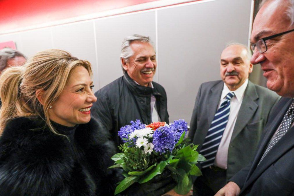 Alberto Fernández en Alemania: desayunará con empresarios y luego lo recibe Merkel en busca de apoyo por la deuda