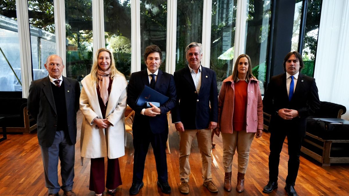 Javier Milei se reunió por primera vez desde que asumió
