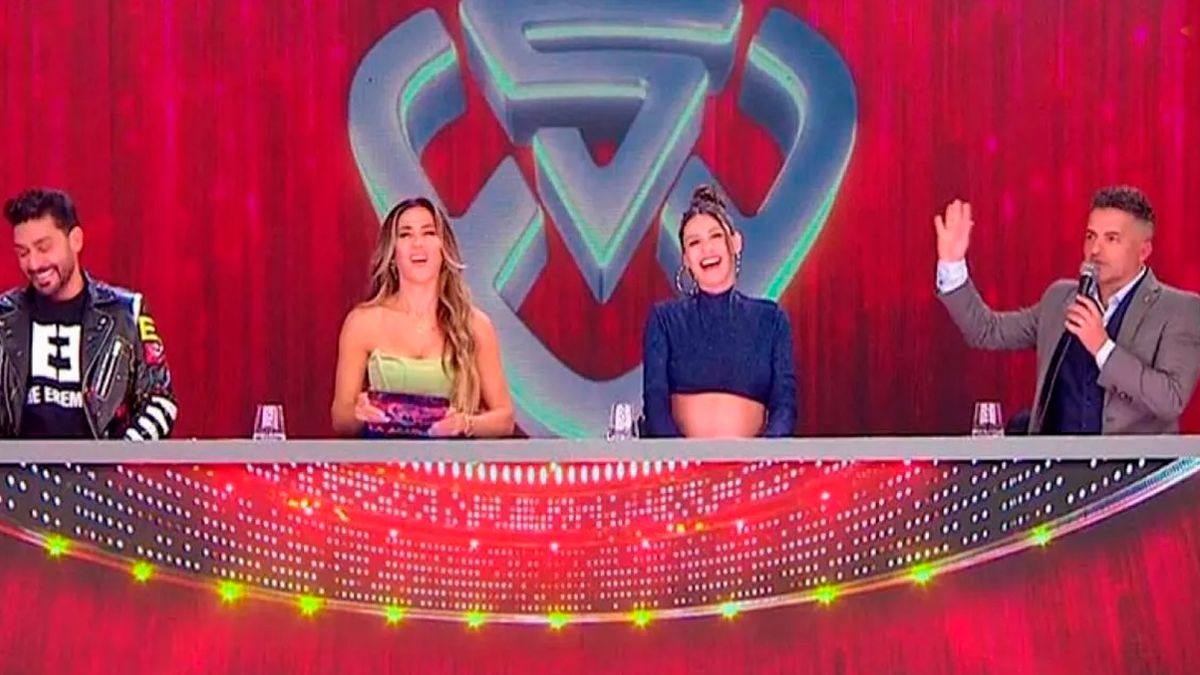 Ángel de Brito se quedó sin camarín y puso el grito en el cielo