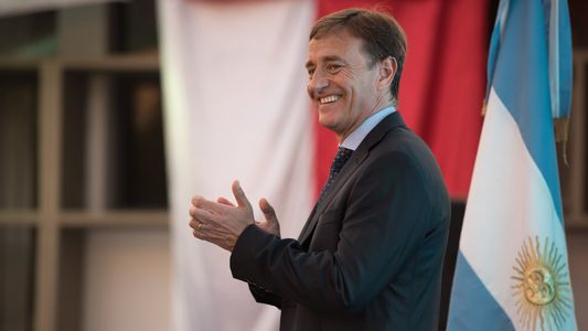 La Justicia autorizó la candidatura del gobernador de Mendoza como senador suplente