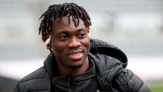 Un exfutbolista del Chelsea fue encontrado con vida entre escombros tras el terremoto en Turquía