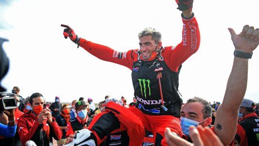 Histórico: el salteño Kevin Benavides ganó el Rally Dakar en la categoría motos