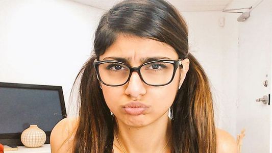 Propuesta indecente: Jugador es extorsionado por estrella porno