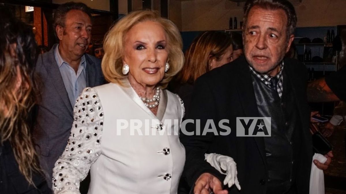 Mirtha Legrand ovacionada en el show de Luciano Pereyra y Abel Pintos :las fotos y video