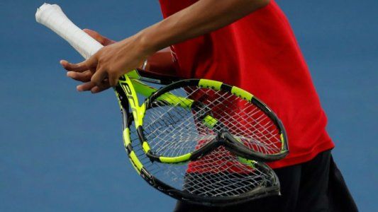 El tenista que perdió la cabeza y rompió tres raquetas