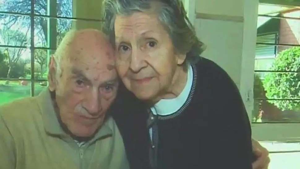 Una nueva desgracia para los abuelos rosarinos abandonados