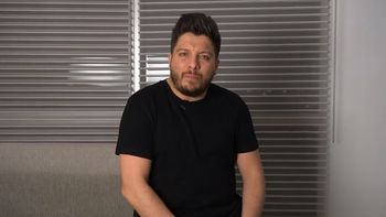 Damián Córdoba pidió perdón luego del escandaloso show con trencito en un bar