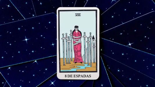 La carta del Tarot que explica por qué ese mensaje que esperás todavía no llega y qué hacer al respecto