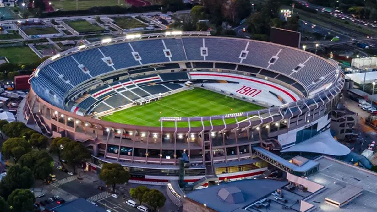 Histórica decisión: River será el primer club argentino en vender alcohol durante un partido