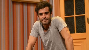 Nicolás Cabré sufrió una lesión en el pie y terminó en la guardia