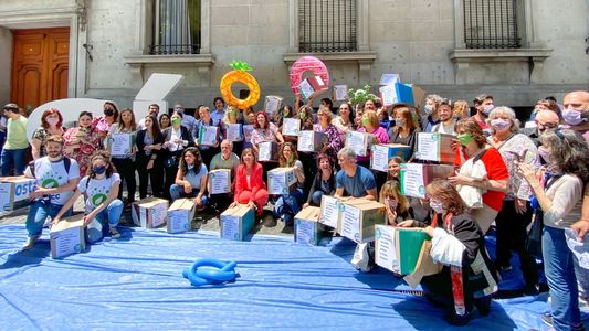 Costa Salguero: presentan más de 50 mil firmas por la creación de un parque público