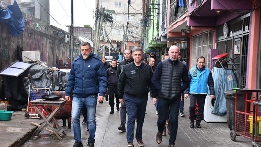 Golpe al narcotráfico: la Ciudad cerró dos búnkeres en el Barrio 31