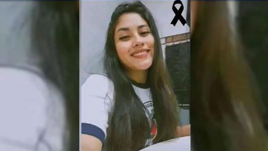 Una joven tuvo a su bebé, murió y su familia denuncia que fue porque le dejaron restos de placenta dentro