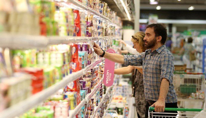 En julio, una familia tipo necesitó más de 44 mil pesos para superar el umbral de pobreza