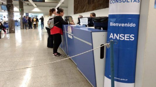 Jubilaciones, Pensiones, AUH, AUE: Quiénes cobran hoy 13 de mayo 2021