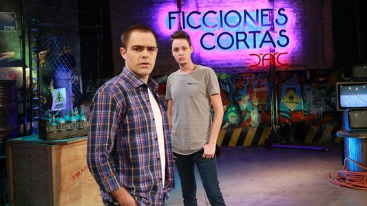 Peter Lanzani debuta como conductor de televisión