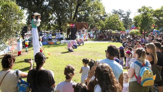 Pascuas en la Ciudad: un parque temático y actividades en plazas para compartir en familia