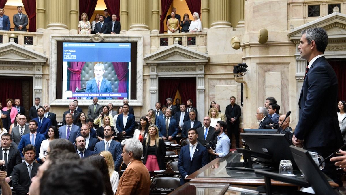 Expectativas en la Casa Rosada por la maratónica sesión en Diputados para obtener la media sanción de la Ley ómnibus. Milei la sigue desde Olivos (Foto: Diputados).