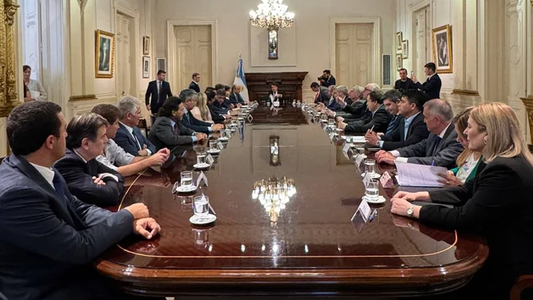 Pacto de Mayo: Los gobernadores ya están en la Casa Rosada para el encuentro con Francos y Posse