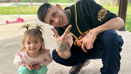 L-Gante visitó a su hija Jamaica internada en el Hospital Garrahan: el tierno video