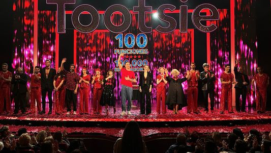 Tootsie, la exitosa obra de Nico Vázquez, cumplió sus primeras 100 funciones: las imágenes