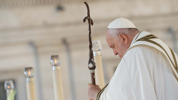 El Papa Francisco, en estado complejo: el último parte médico