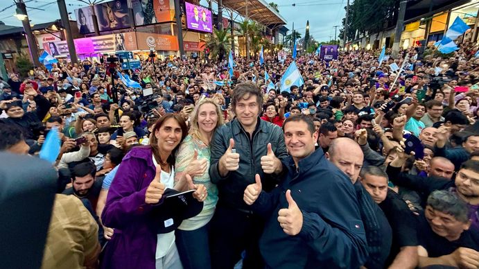Javier Milei encabezó un acto en Tucumán: No nos quedemos a mitad de camino
