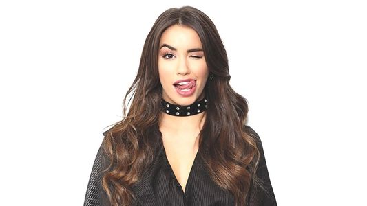 Lali Espósito subió una imagen de su extravagante vestidor y mostró su colección de zapatos