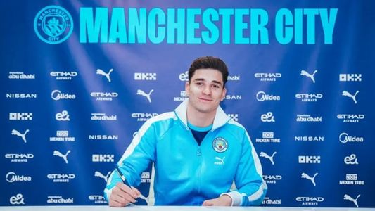 Julián Álvarez firmó su renovación con el Manchester City por una irrisoria cantidad de años