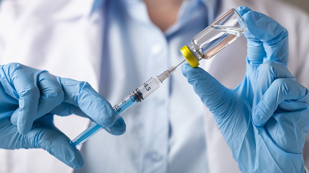 Vacuna argentina contra el coronavirus podría entrar en fase 1 a principios de 2022