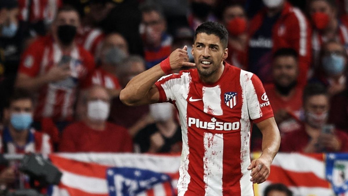 Luis Suárez festeja el gol del Atlético de Madrid ante el Barcelona.&nbsp;