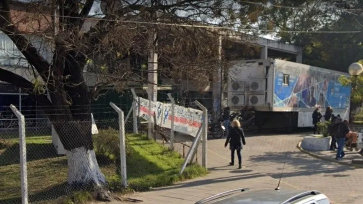 Allí permanece internado el joven baleado. (Foto: archivo)