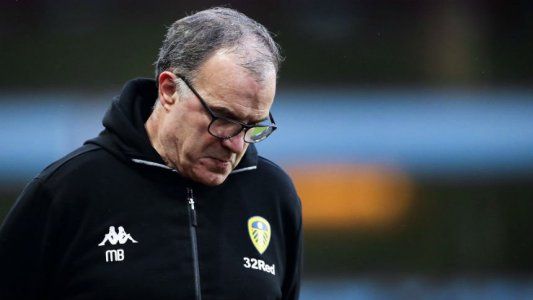 El Leeds de Bielsa perdió y complicó su ascenso directo a la Premier