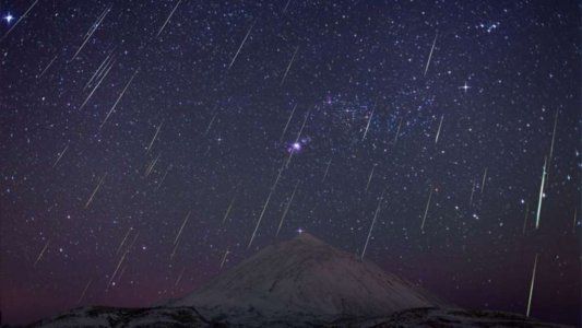 La NASA: Cuándo y cómo ver en vivo la lluvia de meteoritos fugaces del cometa Halley