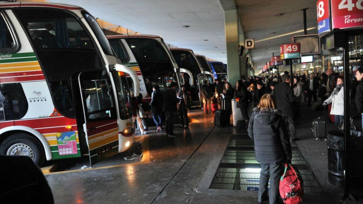 “Bondi Hot Sale”: anuncian descuentos de 30% en micros de larga distancia para incentivar el turismo