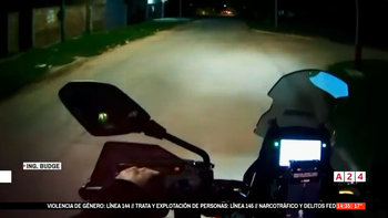 El violento robo a un chofer de aplicación en el Conurbano que quedó grabado por la cámara de su casco