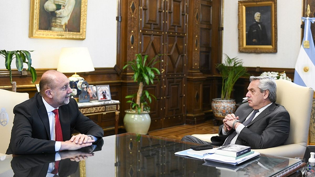 Omar Perotti y Alberto Fernández se reunieron la semana pasada tras una nueva escalada de violencia en Rosario (Foto: Télam).