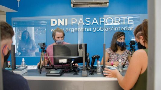 El Renaper agilizó la manera de pedir turnos para tramitar el DNI y el pasaporte, ¿cómo es el nuevo sistema?