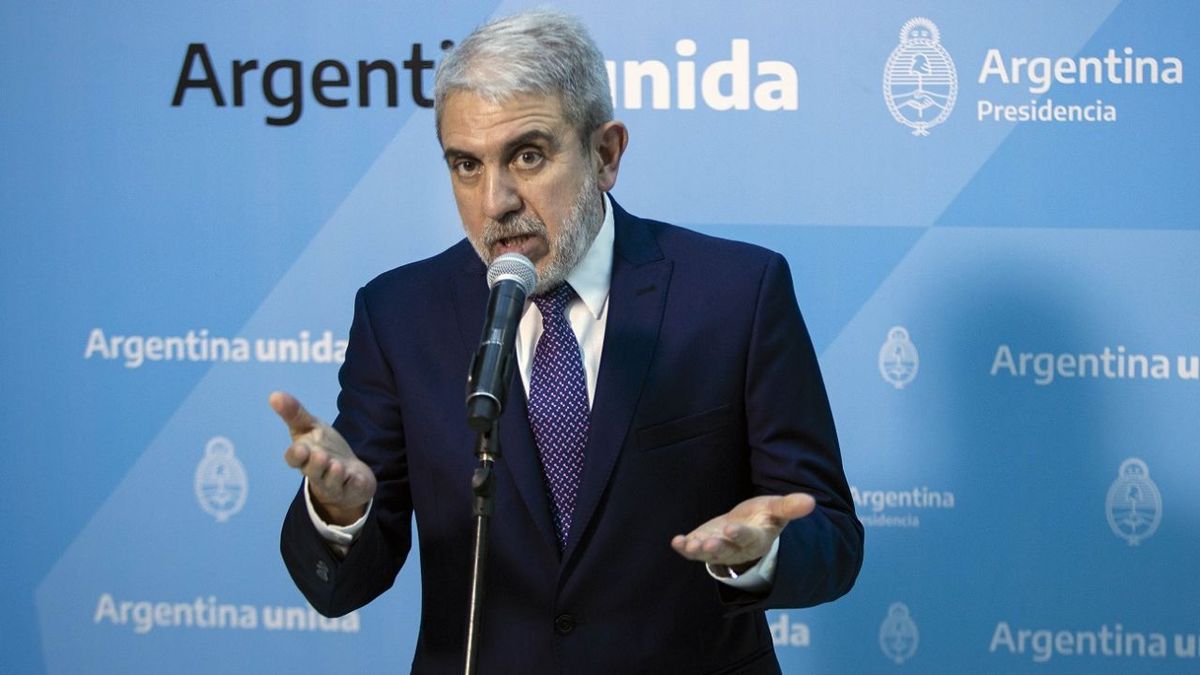 Aníbal Fernández destacó que "no se ha encontrado nada" que vincule al avión venezolano con actividades ilegales (Foto; Presidencia de la Nación).