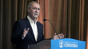 Schiaretti, gobernadores, vedettes, economistas y empresarios: las sorpresas en las listas de candidatos