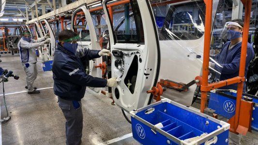 Volkswagen reinicia hoy la producción en Pacheco