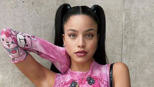 Un papelón: denuncian a Emilia Mernes por estafar a emprendedores y pedir canjes engañosos