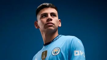 El Diablito Echeverri se va del Manchester City: en qué club jugará