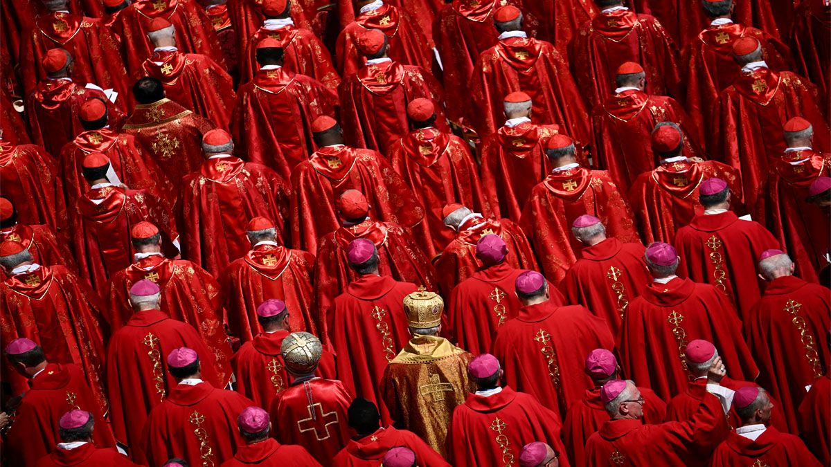 Todos los cardenales del mundo