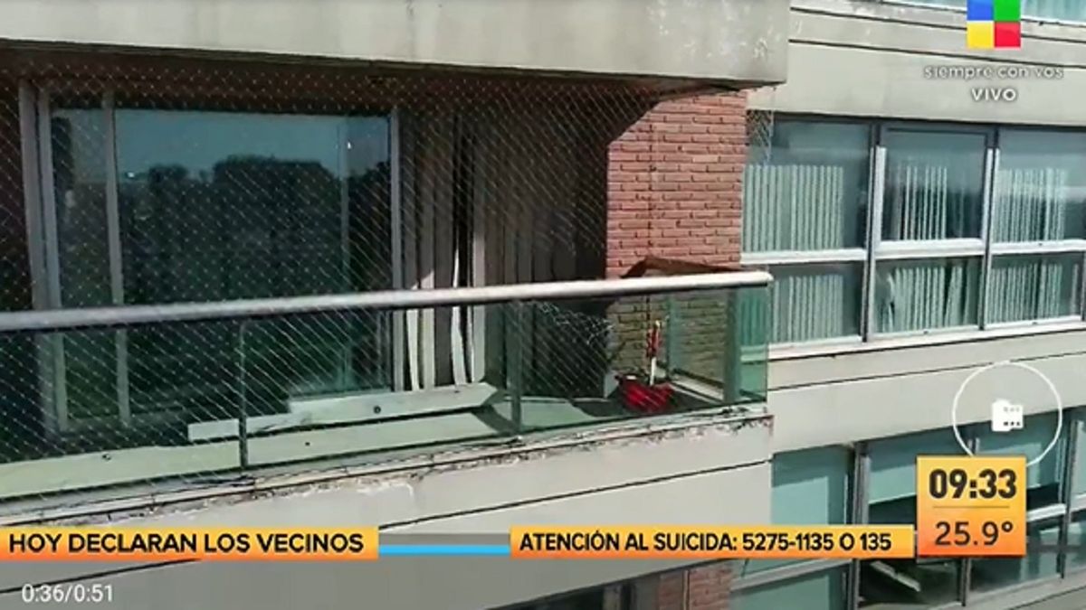 El balcón del piso 21 del edificio donde vivía Gustavo Martínez