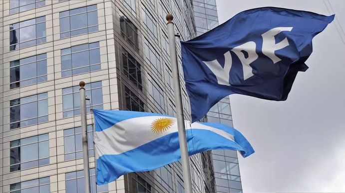 Filtraciones en la causa YPF: la Procuración del Tesoro despidió a 60 funcionarios y redujo áreas técnicas