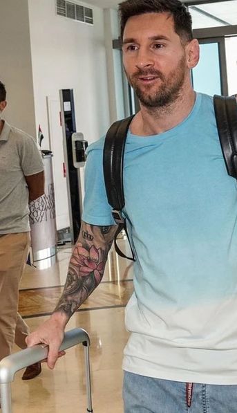 Video | Messi llegó a Abu Dhabi para sumarse a la Selección Argentina