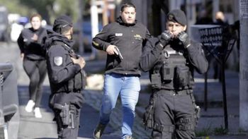 Un hombre toma de rehenes a dos personas en una dependencia judicial en Florencio Varela